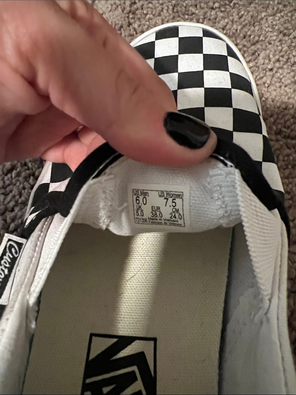 Checkered Vans - Picture 5 of 5